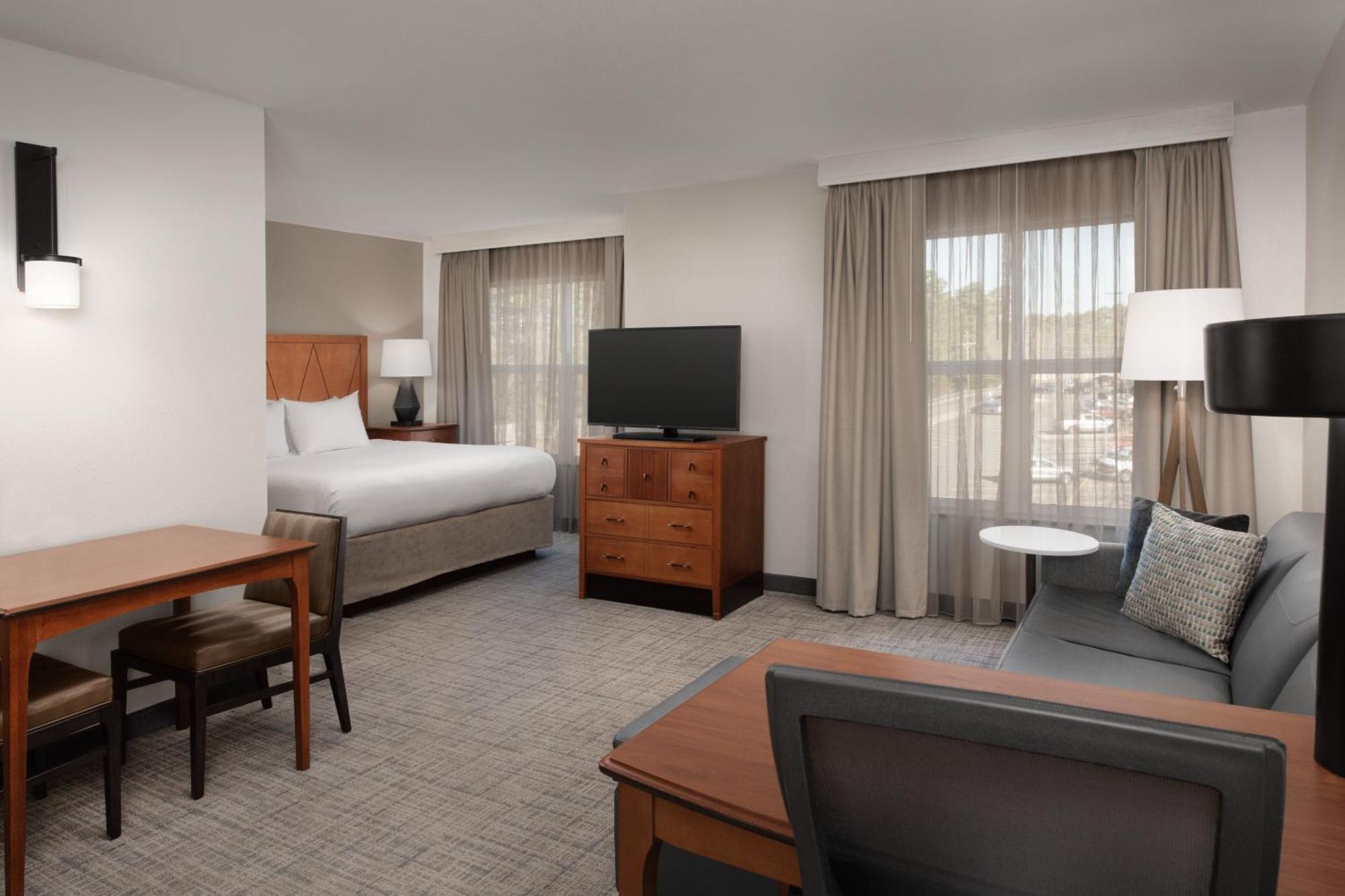 Residence Inn By Marriott Fayetteville Cross Creek Exterior photo